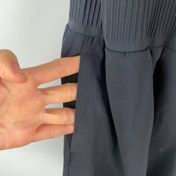 Athleta Cosmic Flutter Romper Black Size XXS #558685 Travel Work Sleeveless - Picture 4 of 14